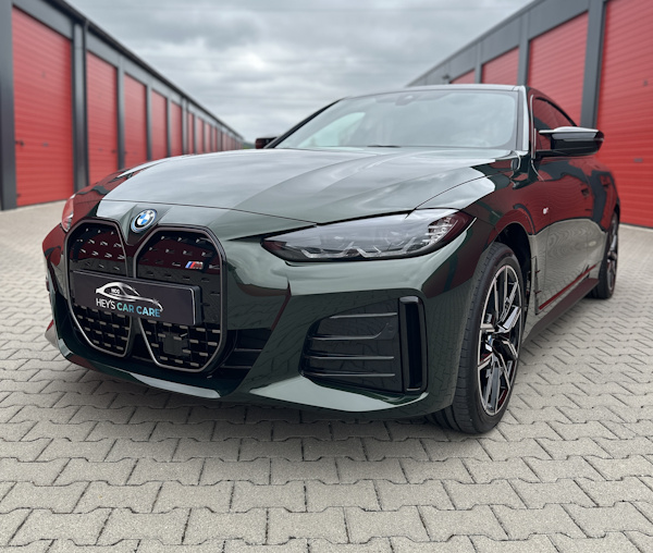 BMW i4 mit GYEON-Keramikbeschichtung bei HCC in Mechernich